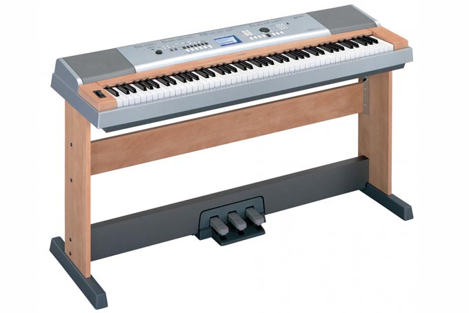 Как выбрать электронное пианино